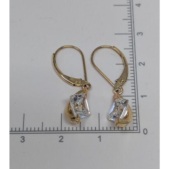 JCM 14K Yellow Gold Princess Cut CZ Leverback Dangle Earrings – 1.88g - Picture 2 of 4